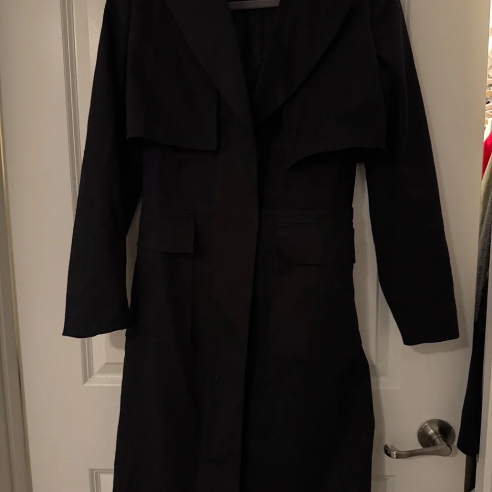 Alo Formation Trench Coat - Black - Picture 3 of 7